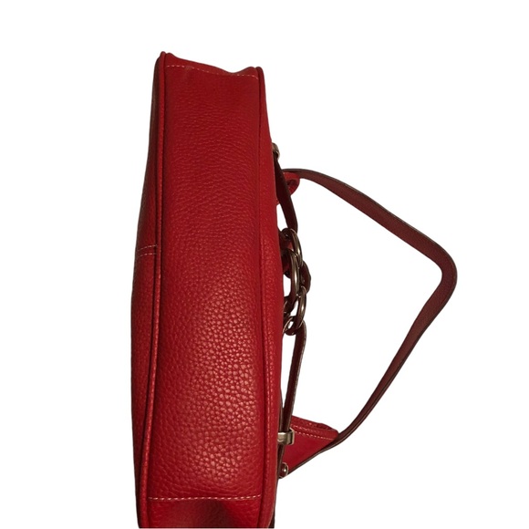 WILSONS LEATHER - Genuine Leather Red Handbag with Chrome Buckle‎ Detail - Picture 5 of 11
